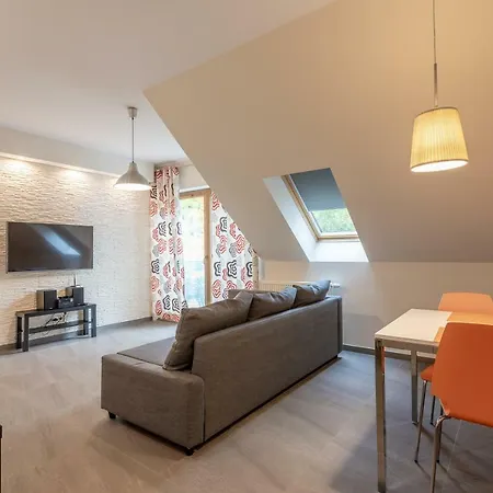 Apartament Sienkieiwcza 아파트 슈비노우이스쳬